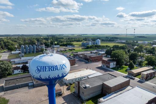 200 Kenzie Street, Sherburn, MN 56171