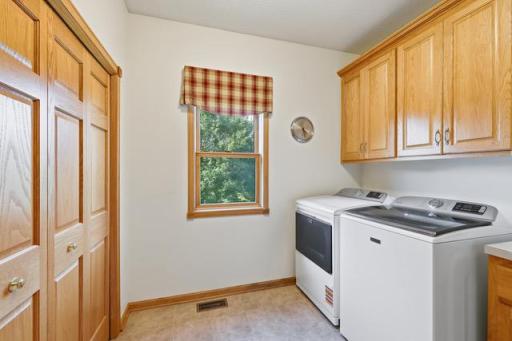 Enclosed laundry/mudroom