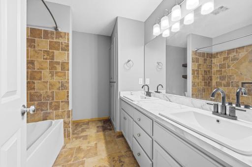 11-web-or-mls-105.jpg