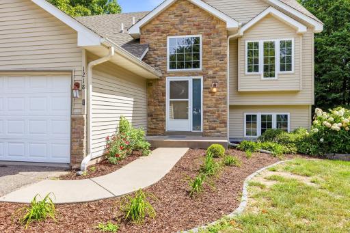 3-web-or-mls-104.jpg
