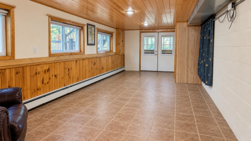 Lower level bedroom