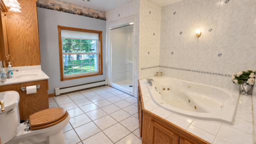 upstairs bathroom