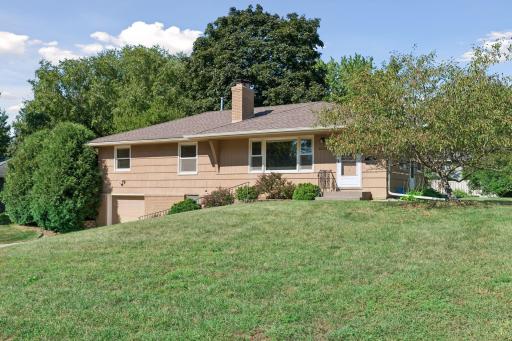 8224 Xerxes Avenue South - Spacecrafting - 0036.jpg