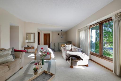 9700 Utica Road, Bloomington, MN 55437