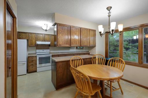 9700 Utica Road, Bloomington, MN 55437