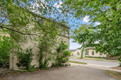 2600 Washington Street NE, Minneapolis, MN 55418
