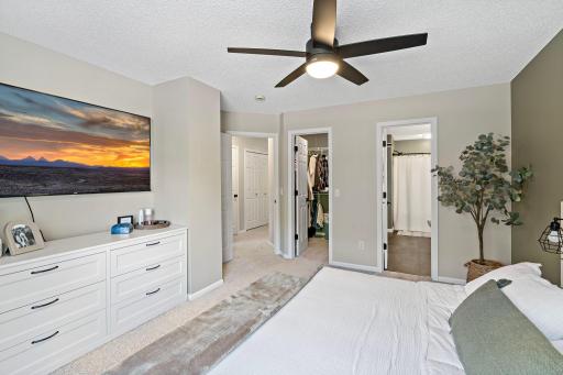 24-web-or-mls-8706 Quarry Ridge Ln Unit G Woodbury MN_0029.jpg