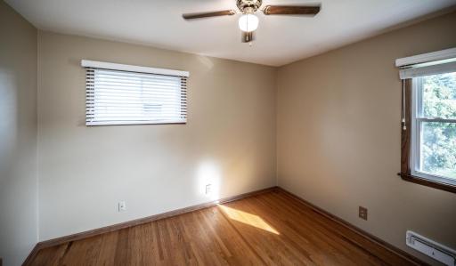 020-016-Bedroom 1-1500x877.jpg