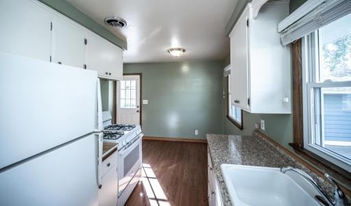 016-021-Kitchen-1500x883.jpg