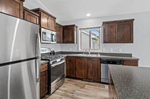 825 Highview Loop SE, Pine City, MN 55063