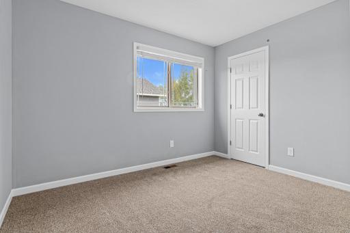 825 Highview Loop SE, Pine City, MN 55063