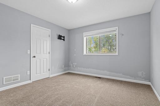 825 Highview Loop SE, Pine City, MN 55063