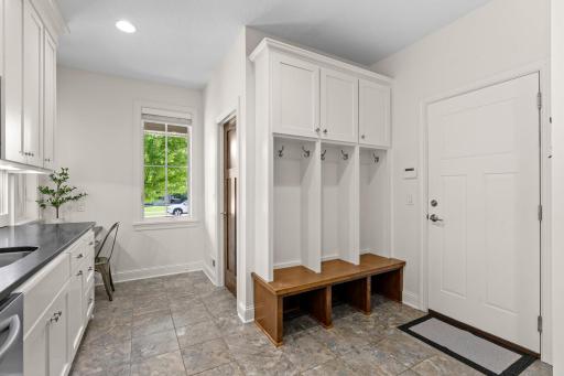37-web-or-mls-17276 62nd Ave N-37.jpg