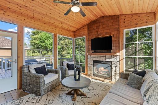 20-web-or-mls-17276 62nd Ave N-20.jpg