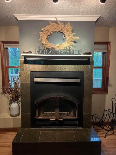 fireplace2.jpg