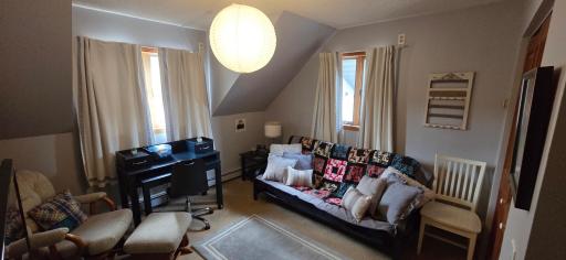 Fourth bedroom