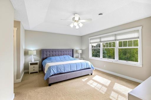 5725 103rd Avenue N, Brooklyn Park, MN 55443