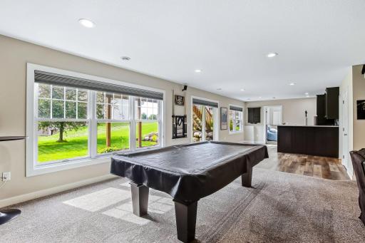 5725 103rd Avenue N, Brooklyn Park, MN 55443