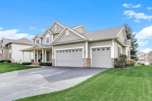 5725 103rd Avenue N, Brooklyn Park, MN 55443
