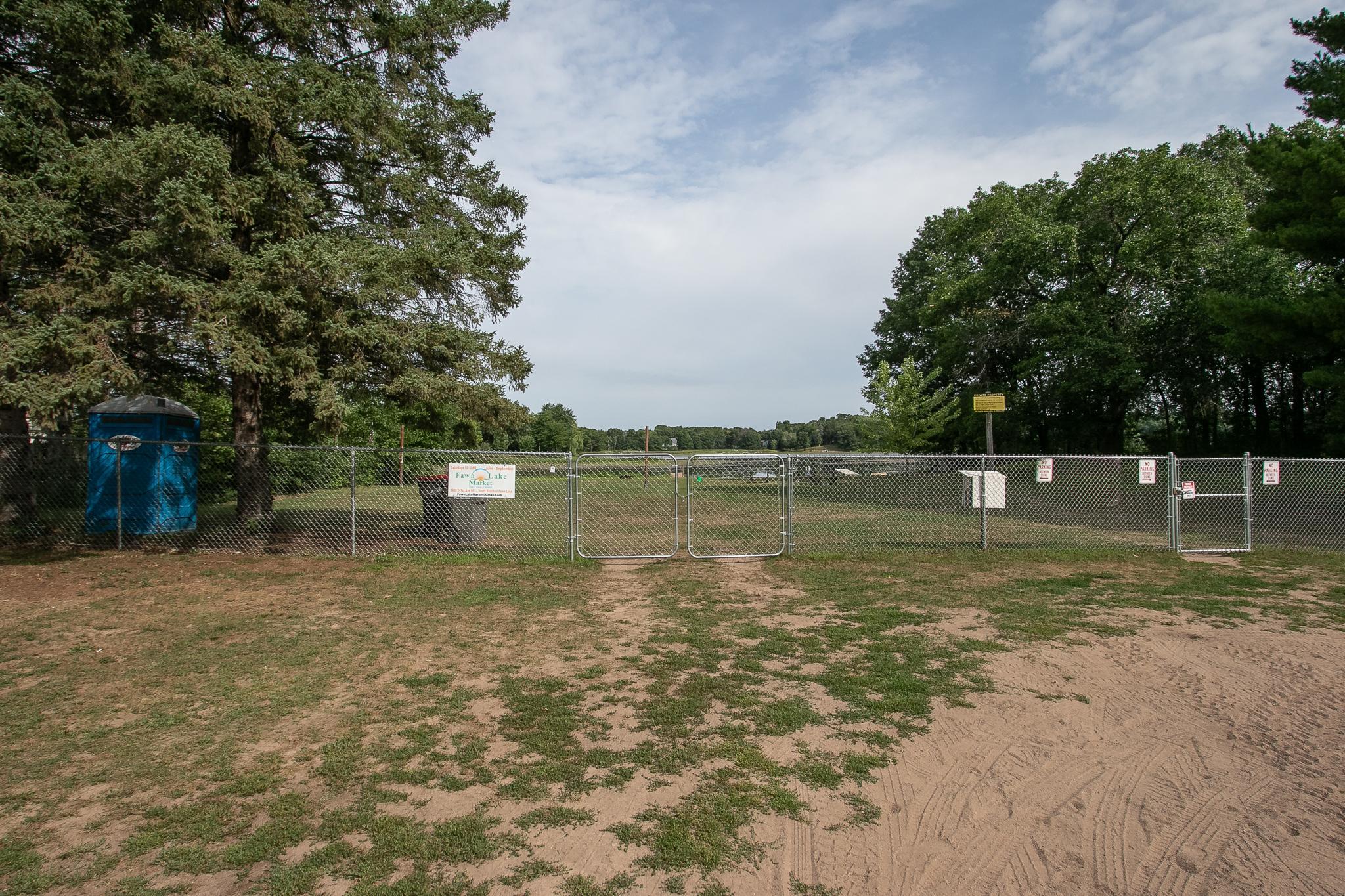 Private association lake access