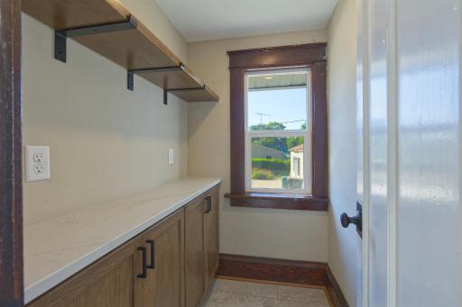 Walk in Pantry
