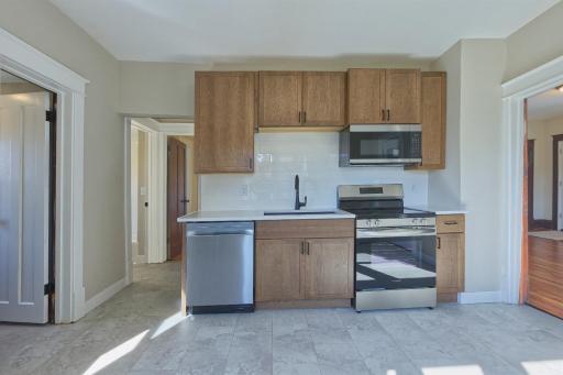 Stone counters, huge sink and SS appliances
