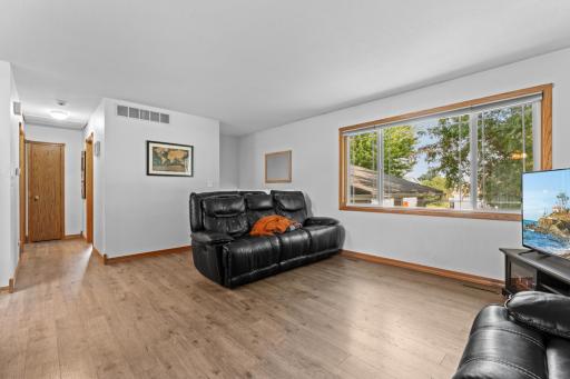 2000 23 1/2 Street SE, Rochester, MN 55904