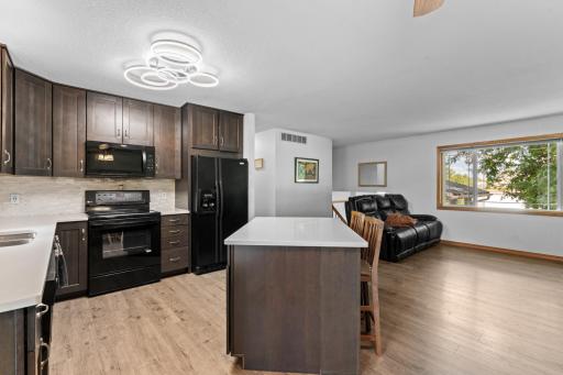 2000 23 1/2 Street SE, Rochester, MN 55904