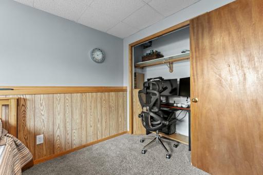 2000 23 1/2 Street SE, Rochester, MN 55904