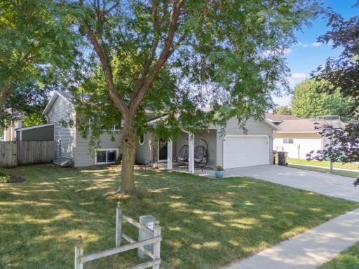 2000 23 1/2 Street SE, Rochester, MN 55904