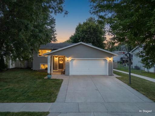 2000 23 1/2 Street SE, Rochester, MN 55904