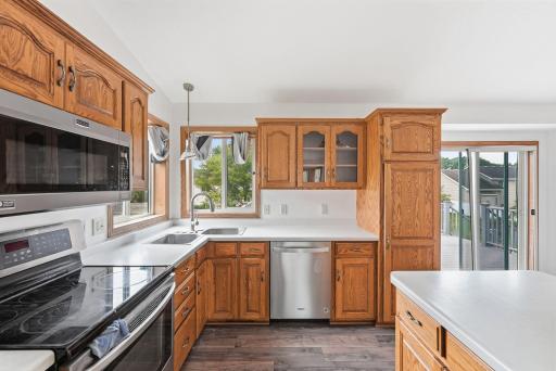 2910 Crescent Ridge Trail, Saint Cloud, MN 56301