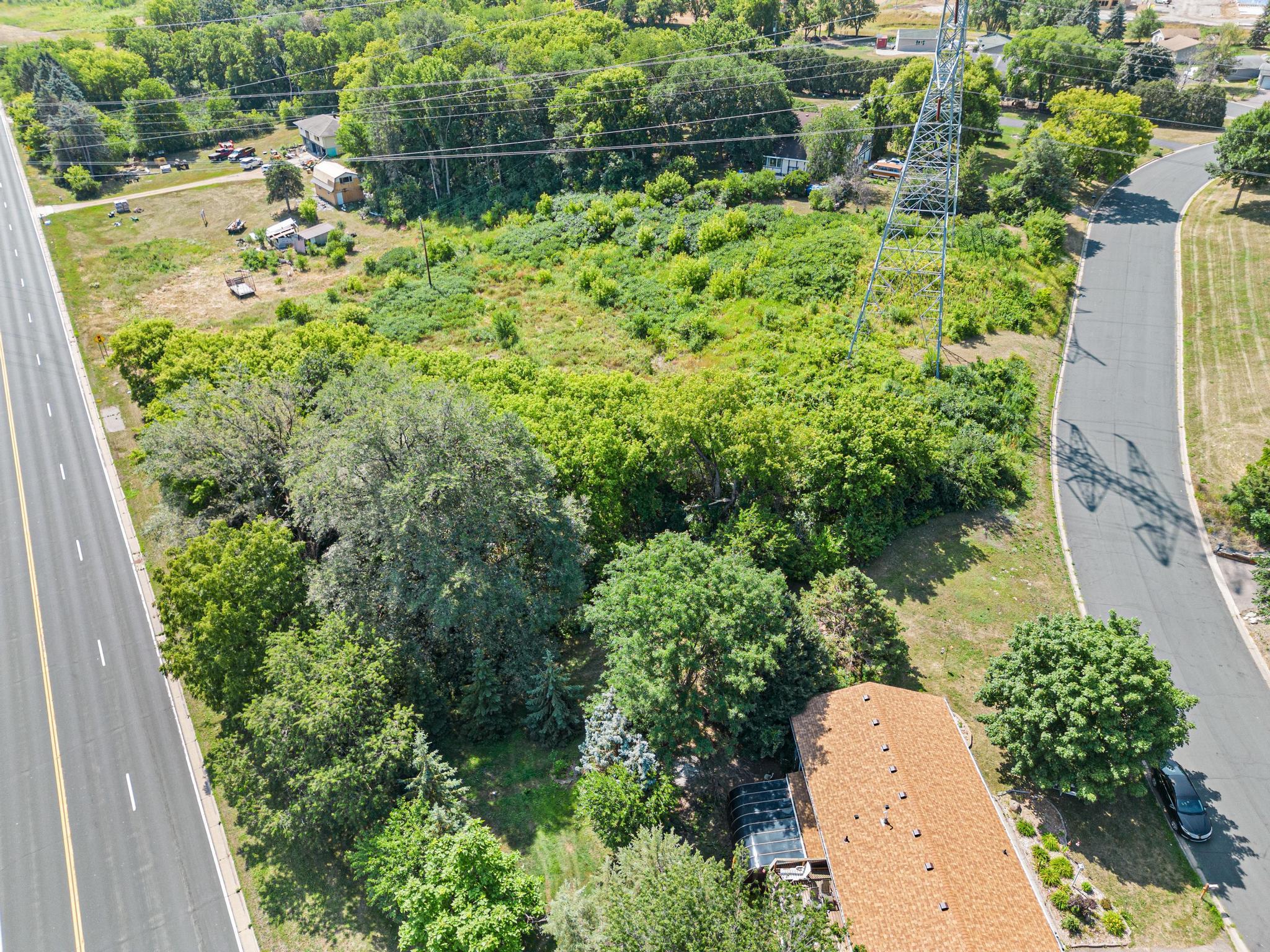 1417 Tyrone Drive-3.jpg