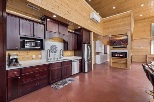 A kitchen with 25' ceilings isn't common.