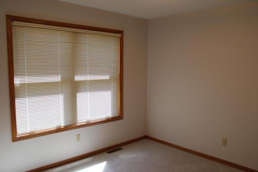 101 7th Street NE, Kasson, MN 55944