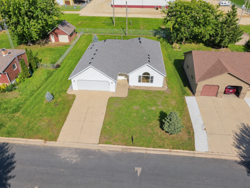 101 7th Street NE, Kasson, MN 55944