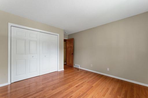 828 Fremont Street E, Northfield, MN 55057