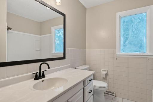 828 Fremont Street E, Northfield, MN 55057