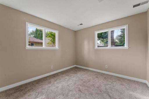 828 Fremont Street E, Northfield, MN 55057