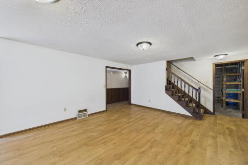 9347 Braun Avenue SE, Delano, MN 55328