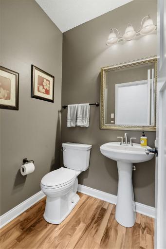 39-web-or-mls-6765 Queensland Ln N-39.jpg