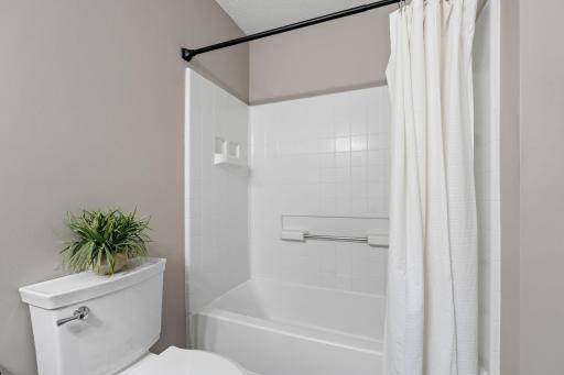 55-web-or-mls-6765 Queensland Ln N-55.jpg