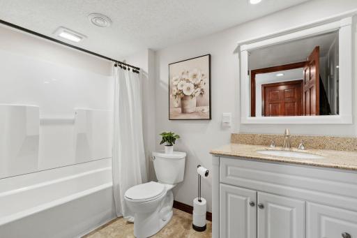 63-web-or-mls-6765 Queensland Ln N-63.jpg