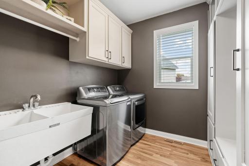 37-web-or-mls-6765 Queensland Ln N-37.jpg