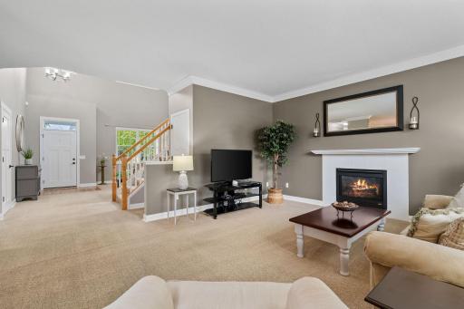 27-web-or-mls-6765 Queensland Ln N-27.jpg