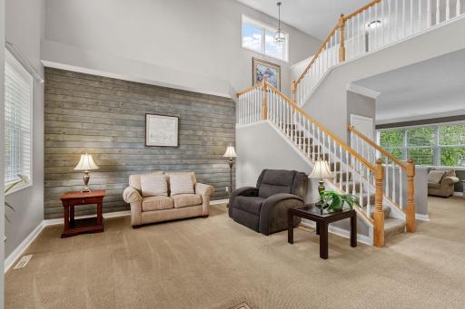 iving/Flex Room w/ gorgeous 2-story entry