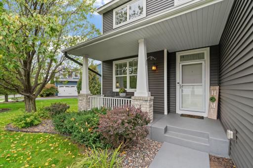6765 Queensland Lane N, Maple Grove, MN 55311