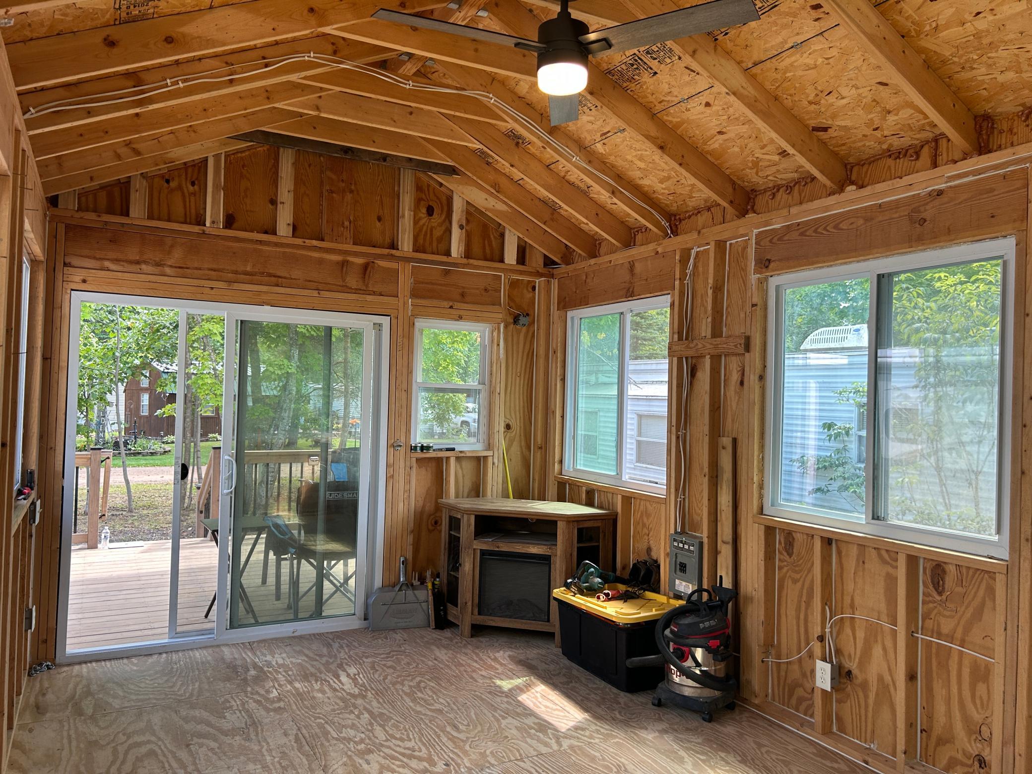 Another view of MN room - Anderson windows in here!