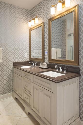 3209 Galleria, 1302, Edina, MN 55435