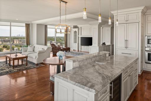 3209 Galleria, 1302, Edina, MN 55435